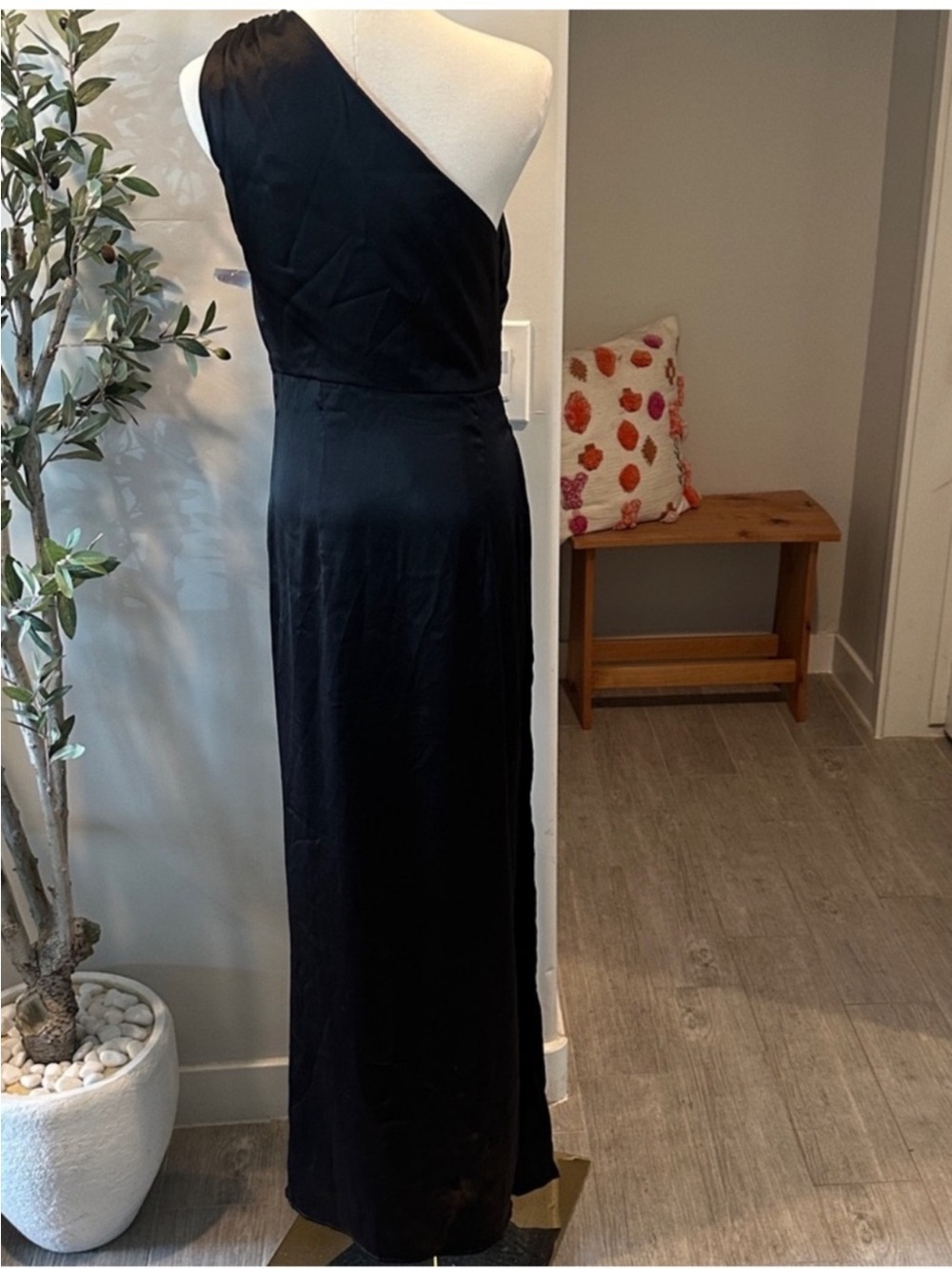 Petal & Pup Nadia Black One-Shoulder Satin Maxi Dress New! - Picture 11 of 13